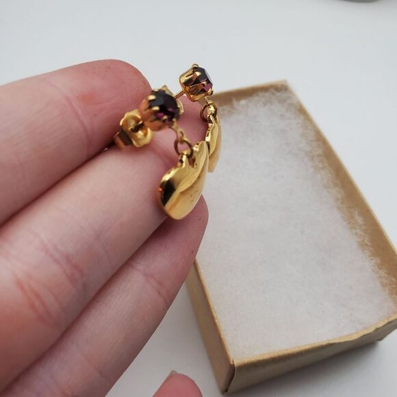 Garnet crystal gold plated heart earrings for pierced‎ ears - Picture 2 of 3